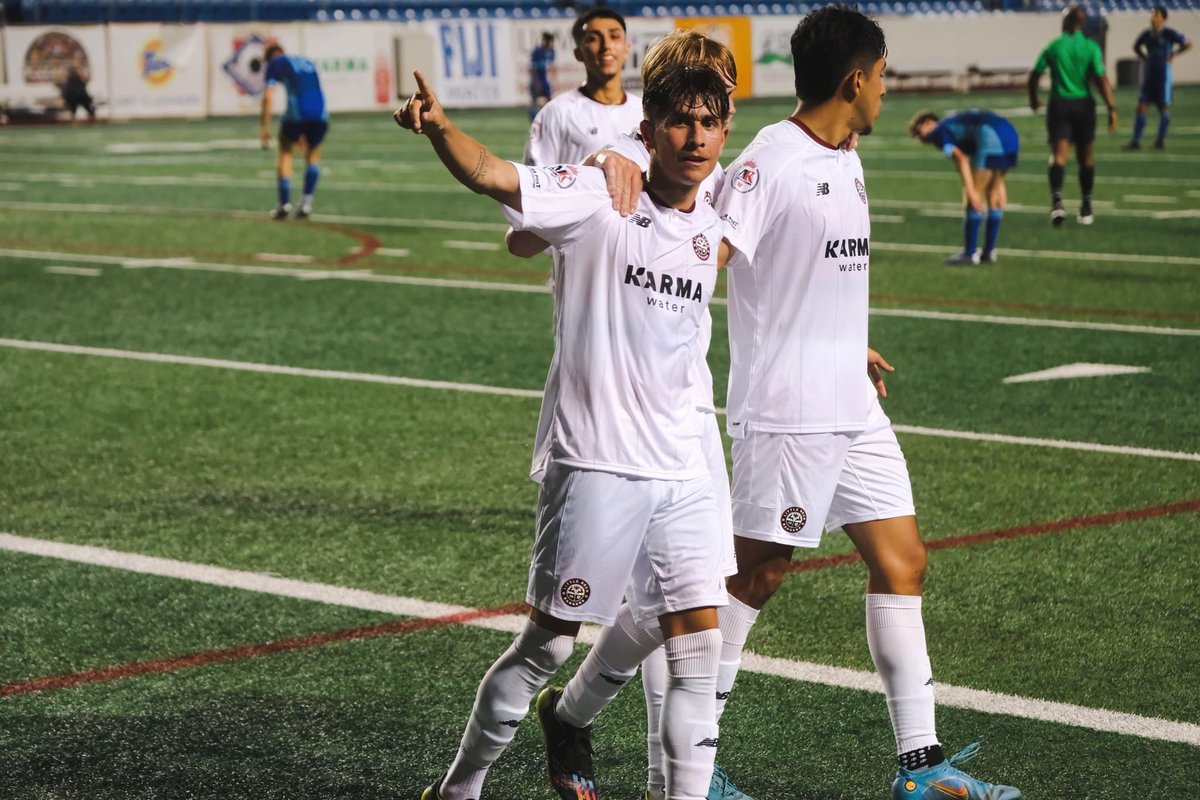 Last time at home against Blue Goose! Back at home on Saturday night!

#UpTheStags | #path2pro