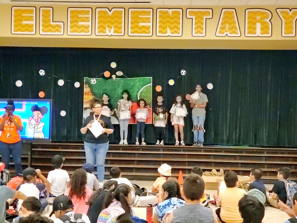 Thank ypu students for coming to #CampOdom everyday! Attendance matters even at Summer Camp. @OdomES_AISD @BlackES_AISD @mtrujillo1984 @JEANNICOLE06 @AldineRUSH 
@SummerRush