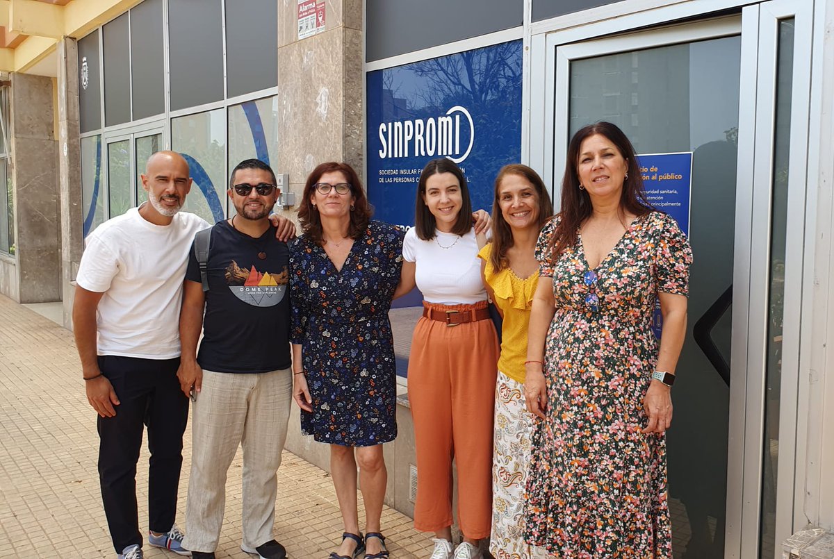 Reunión de parte del equipo del Proyecto de Investigación de mejora de la accesibilidad cognitiva  a traves del uso de pictogramas de la #GAPTF Nos reunimos con <a href="/Sinpromi/">SINPROMI</a> siguiendo líneas comunes de trabajo. <a href="/SanidadGobCan/">Sanidad Gobcan</a> <a href="/ruymanbrito/">diagnosticoenfermero</a> <a href="/Rapinpla/">Raymond</a> <a href="/elyhdez68/">Elizabeth Hernández</a> <a href="/EnfEnlaceTf/">Enf de Enlace Tf</a>
