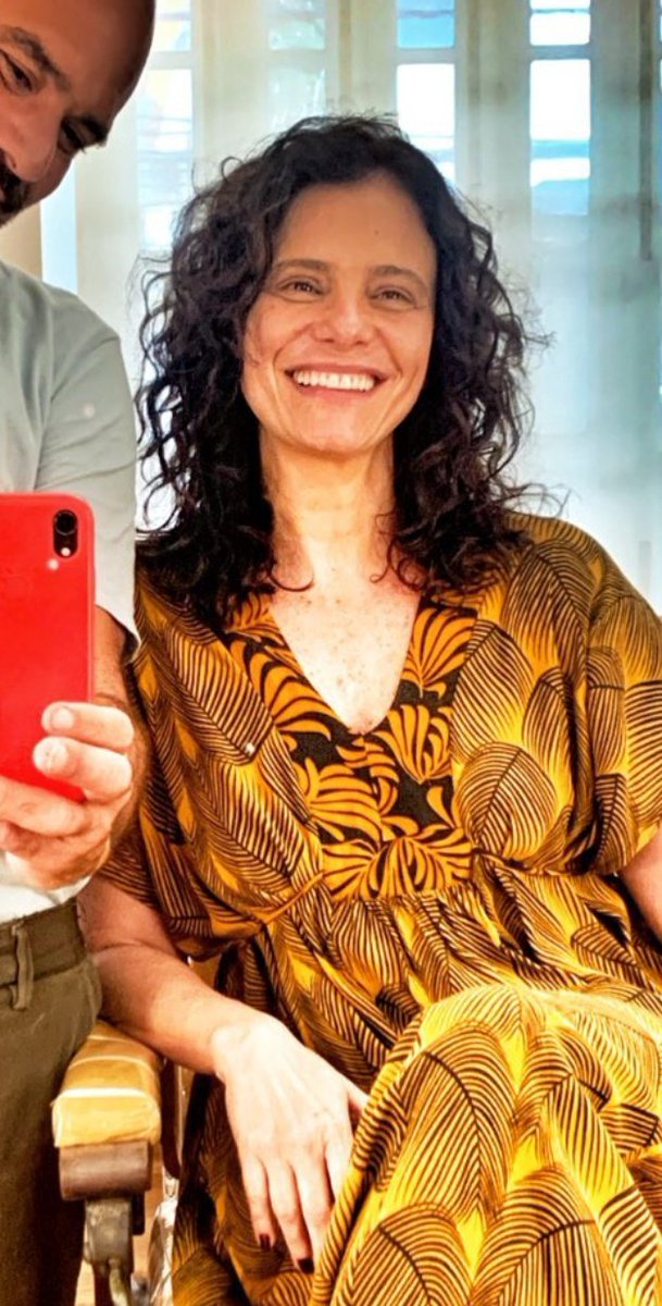 nao aguento com a beleza dessa mulher