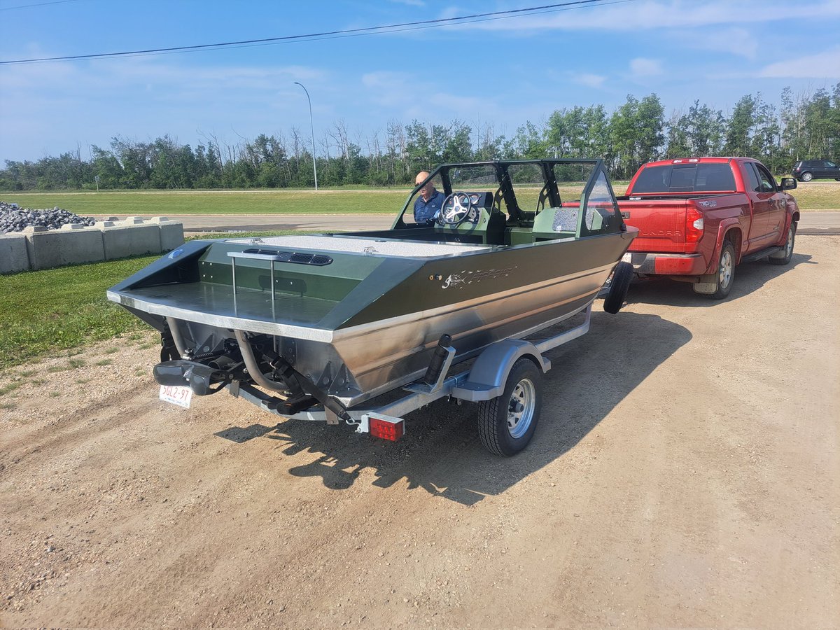 Hay King of Buttertown tweet media