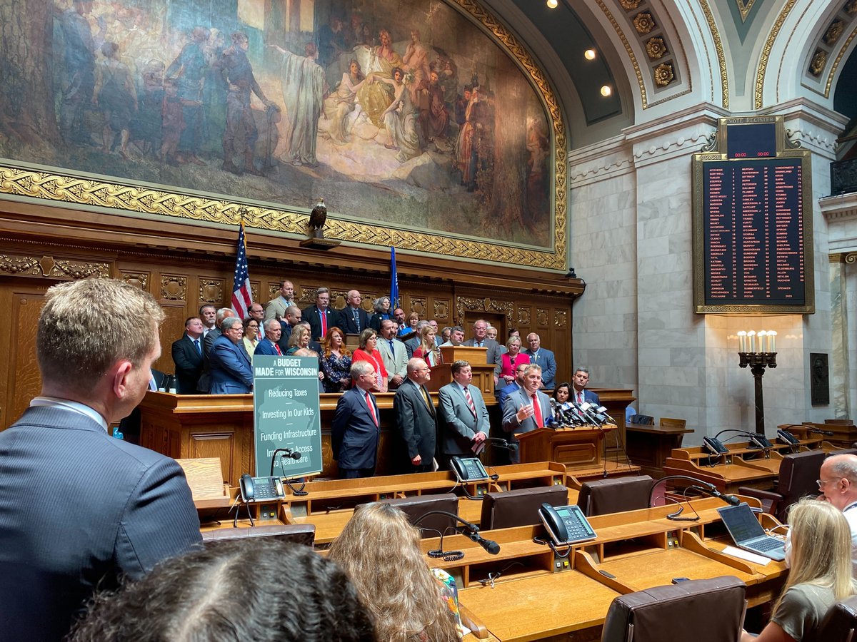 tmj4's tweet photo. NEW: Wisconsin Assembly Republicans hold media event before voting in spending plan that cuts income taxes, UW budget and increase K-12 funding. @HarrisonMKE reporting https://t.co/qu8R69z3Sw https://t.co/8NpEEyQZol