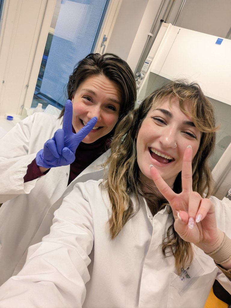 Evangelia Kerezoudi (@eva_kerezoudi) on Twitter photo After a first long day in the <a href="/NgbiGutBrain/">Nutrition-Gut-Brain Interactions Research Centre</a> lab that everything was going wrong we kept smiling as proper scientists 🧑🔬
Collaborating with @MarieLuisePuhlm is a fun journey! After a first long day in the <a href="/NgbiGutBrain/">Nutrition-Gut-Brain Interactions Research Centre</a> lab that everything was going wrong we kept smiling as proper scientists 🧑🔬
Collaborating with @MarieLuisePuhlm is a fun journey!