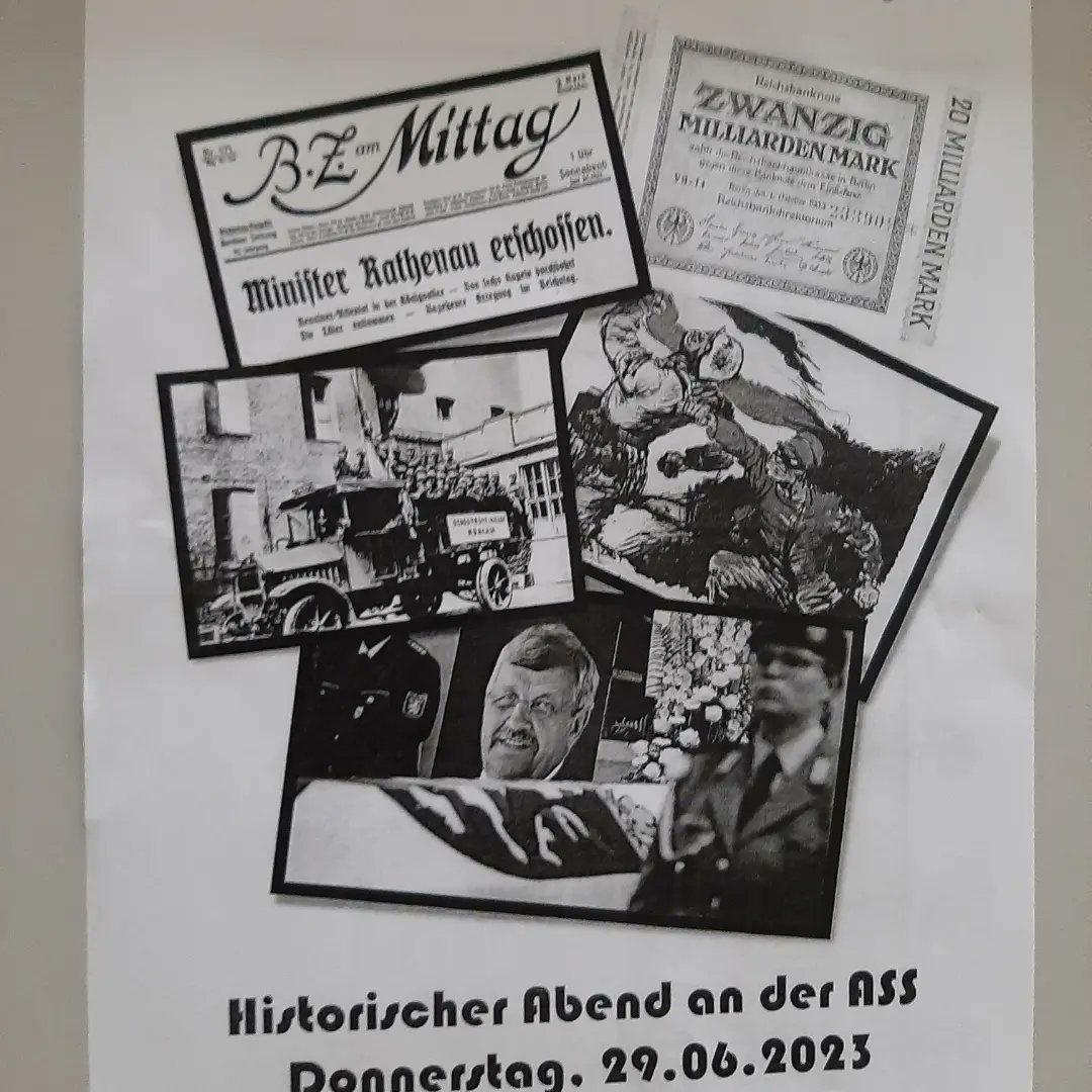 Wenn Unterricht einfach mehr ist. Historischer Abend an der ASS, unsere Schüler_innen leisten Großes.