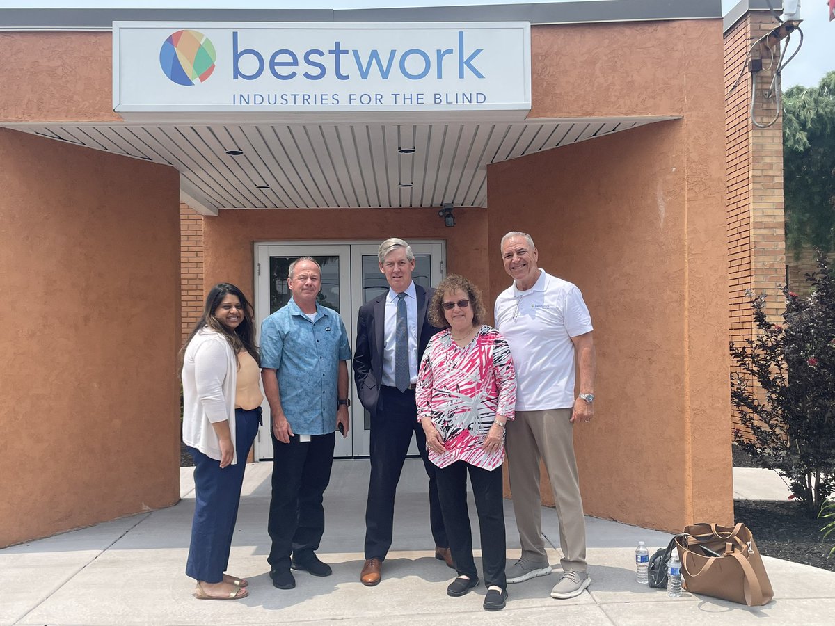 We’re excited for our new partnership between JVS and Bestwork to help individuals with visual impairments get employed! Thank you Jon Katz and Tom Black for a wonderful tour! 

#employmentfirst #vocationalrehabilitation #bestworks #jvsnj