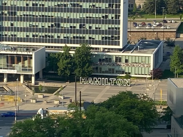 UABHeersink's tweet photo. Excited to be at McMaster University in Hamilton, Canada! Meeting with leaders to foster collaborations in global health, innovation, entrepreneurship, and more. #McMasterUni #CollaborationGoals https://t.co/A1gMlYjhW5