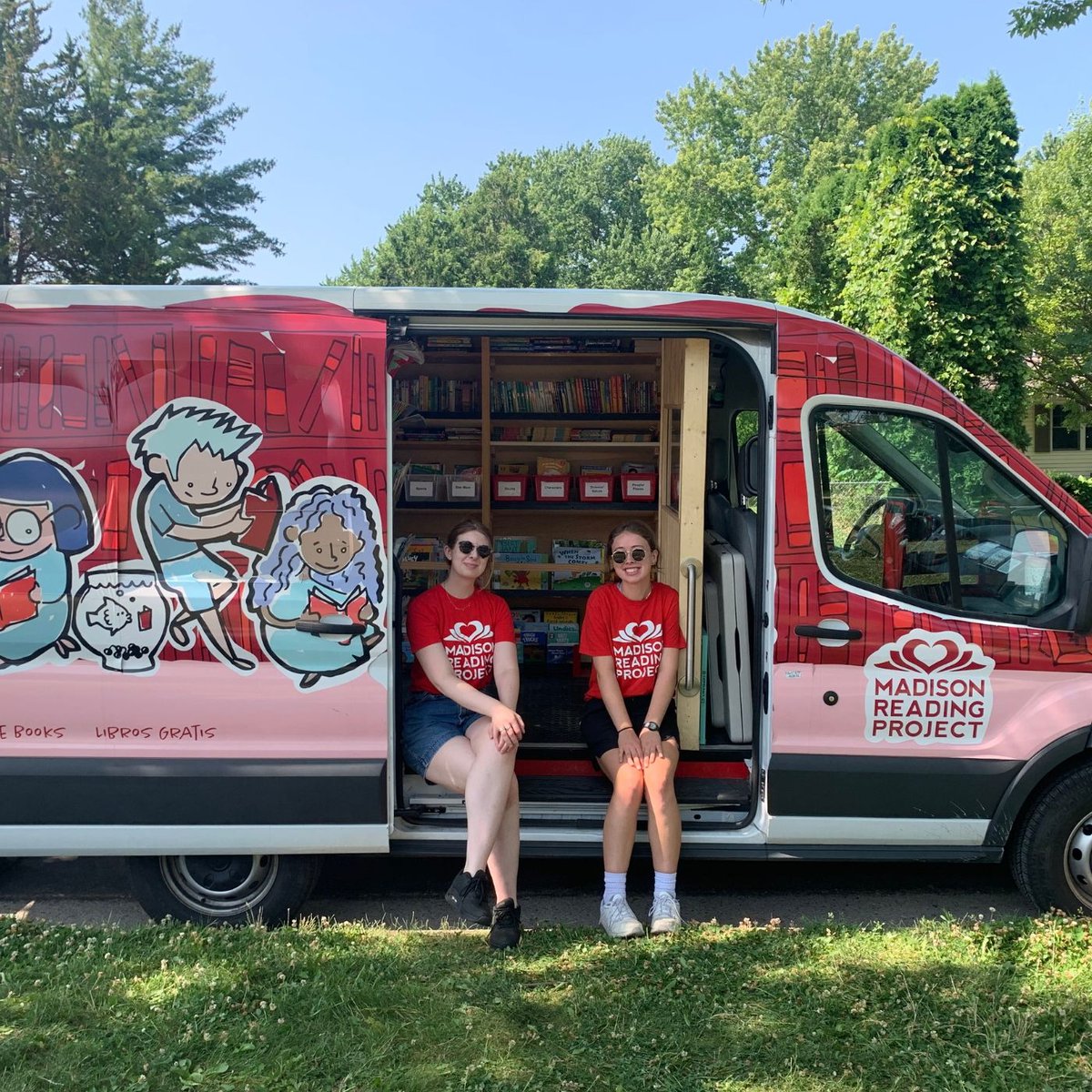 MSNReadingProj's tweet photo. โ๏ธLast week was our first week of summer Bus stops! Here are a few pictures of our travels in the Big Red Reading Bus.
๐คฉ Did you hear!? Bus 2.0 is coming to Madison Reading Project in 2024!! Take a peek at https://t.co/IMCeq6uZRa
#BigRedReadingBus #NewBookFeeling #MadisonWI https://t.co/yXyJG1p5Lj