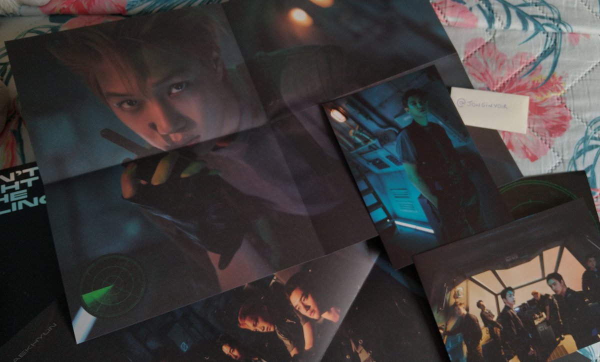 jonginvoir's tweet photo. 💸 VENDO ÁLBUM EXO 

Don't Fight The Feeling
 R$90,00 + frete   
 
* completinho com mini pôsters e postcards
* não acompanha photocard!!
* podemos negociar dependendo do valor do frete
* pagamento por pix

ajudem uma universitária!

@exotrocasvendas @KpopVenda @vendaetrocakpop https://t.co/gvz930ixjY
