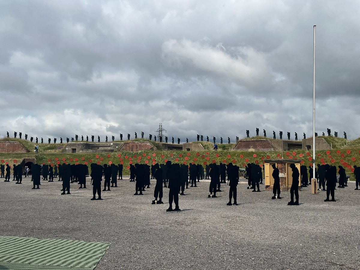 Took my mum to see the #standingwithgiants installation at #FortNelson today. My 2nd visit, just as poignant and moving as the first time. #LestWeForget #wewillrememberthem