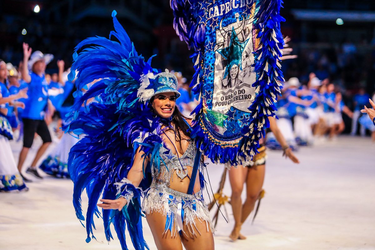 aguilarfoto_'s tweet image. Passagem de som e ensaio técnico do Boi Caprichoso no bumbodromo. Segue +