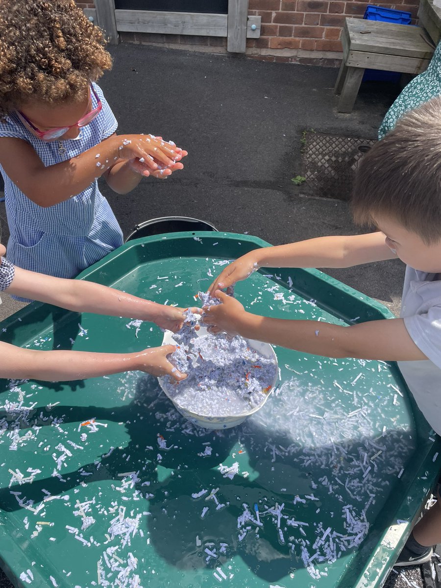 Miss B Weston tweet media