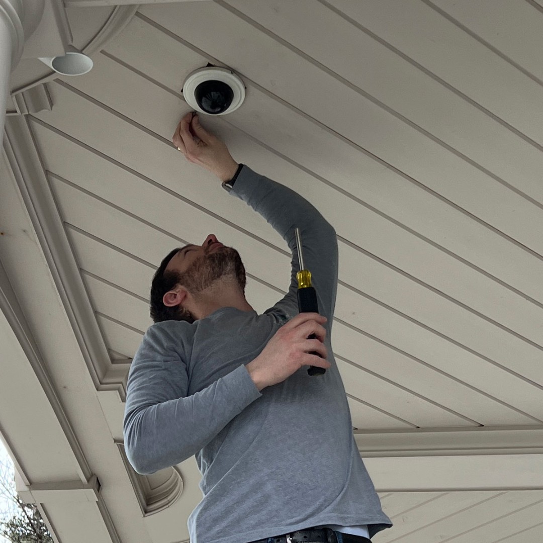 convergenceusa's tweet photo. At Convergence, our goal is to help provide you with peace of mind and help you protect what’s most important — and our surveillance solutions do just that. Contact us today to get started. https://t.co/gdYZRYqFCx https://t.co/eIc1GC7wJX