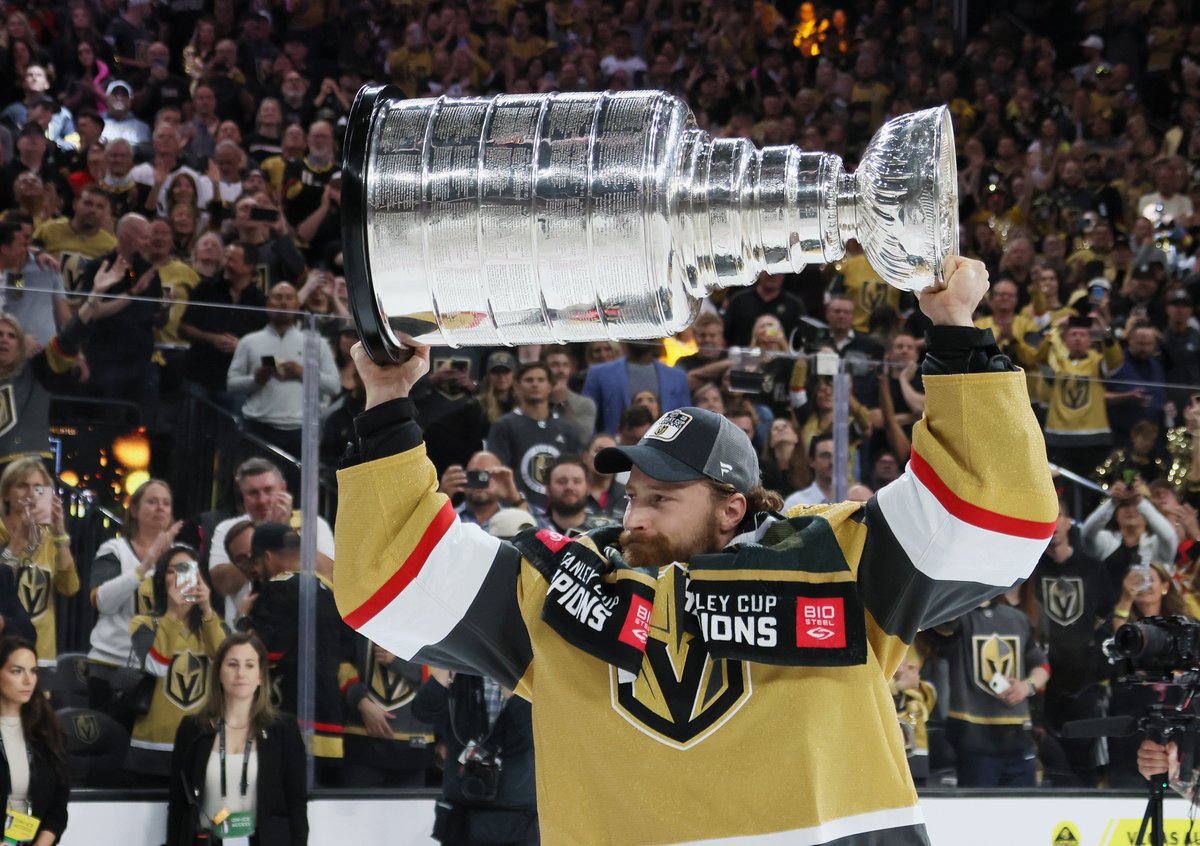 Sixth round picks 👉 Stanley Cup Champions

Mark Stone (2010, 178th overall, OTT)
Laurent Brossoit (2011, 164th overall, CGY)