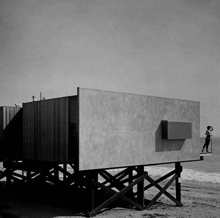 Craig Ellwood… 
Hunt Residence, Malibu...1995
#architecture #arquitectura #interior #CraigEllwood #Ellwood #HuntHouse