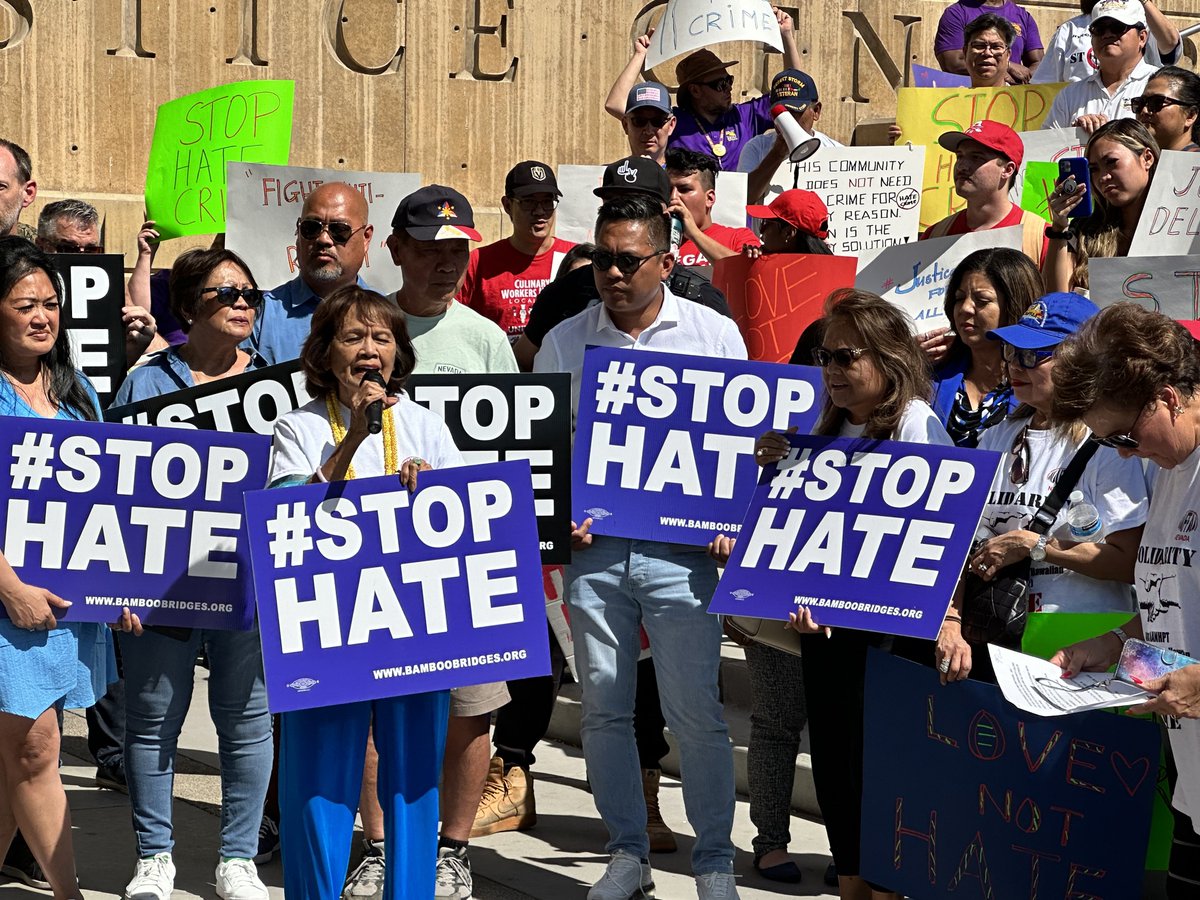 Culinary226's tweet image. 💔 An elderly Filipino American man was brutally attacked in his home, leaving our community devastated. 
✊ Workers are in solidarity against hate! We stand united against hate & violence targeting the AAPI community. #StopAAPIHate