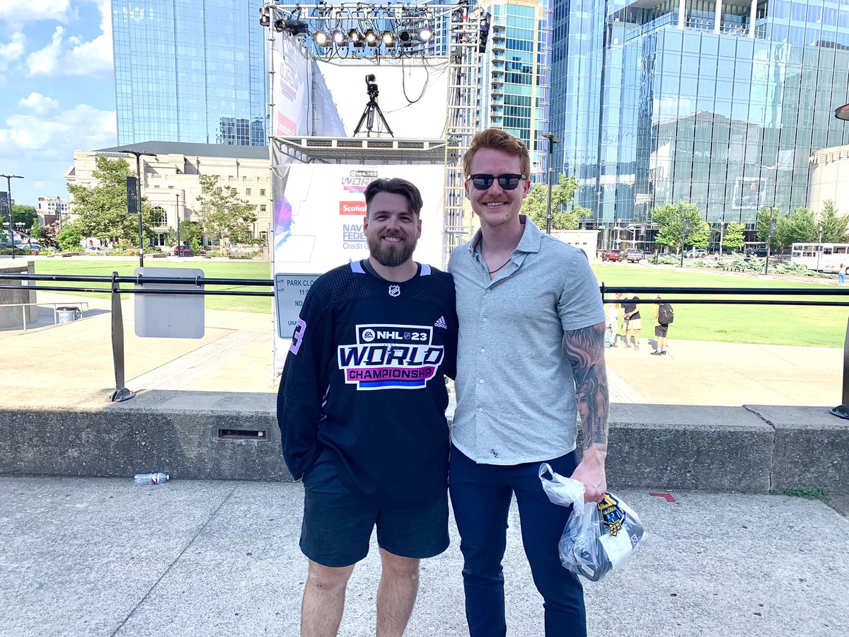 Man_Advantage's tweet photo. Had a blast this week in Nashville with the boys! @TheDunkinDeli @Daddy_Padre @NoSleevesGaming @Esdor15 @GrizGoal @EkiOriginal @JordanZelniker @temppanen_ @KenuFHR @BittzandPieces @Josx10_ #NHL23 https://t.co/CXegCJkVxG
