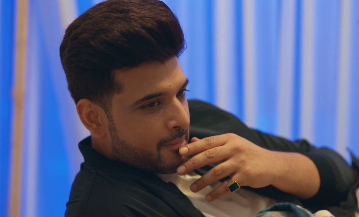 i am little bit emotional right now karan is continuously working from last 2.5 years.After bb we saw him in lockup then ddj and then timg but now he is taking a break and i surely miss him alot i hope he gets the project that he wants after break
#karankundrra #TejRan