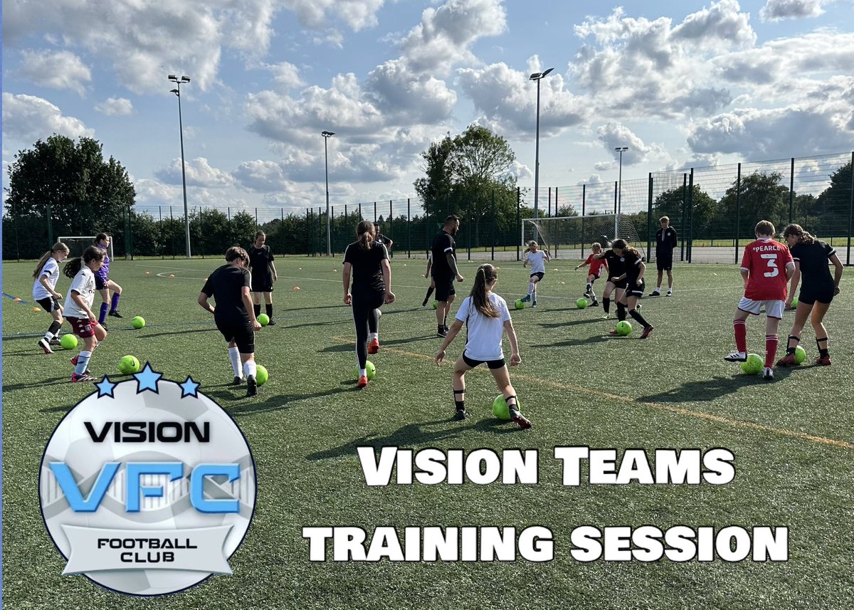 SheKicksAcad's tweet image. Another team session for three of our teams. 30 players tonight from the U13’s, U12’s and U10’s. All working together, all learning from each other and all feeling included  #HerGameToo. #WeOnlyDoPositive @Vision_FA