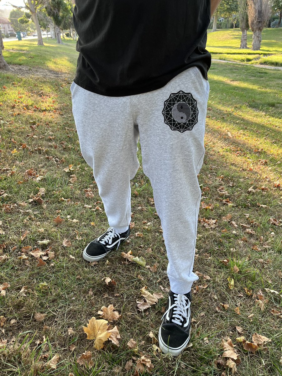CoalesceNewYear's tweet photo. ✨MERCH SALE ✨ We're officially halfway to Coalesce NYE 2024! To celebrate, we're giving you 30% off your entire merch order now through July 5th at 11:59pm when you use code HALFWAY30 at checkout >> https://t.co/S5YxeZDmsl https://t.co/h5Za2cHdnJ