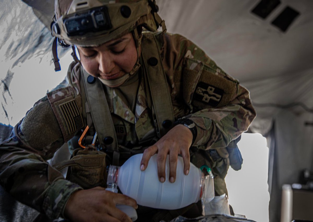 Curious how #ArmyReserve Soldiers serve and pursue their goals in and out of uniform? 
Read how kinesiology student and combat medic, Spc. Danielle Soberanis, is able to balance both!

dvidshub.net/r/a4wwh5.

#ItsYourTime