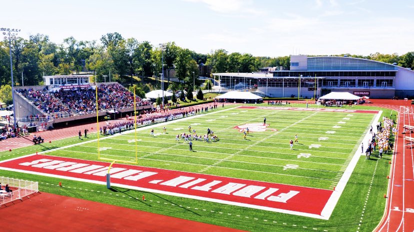 After a great conversation with <a href="/CoachCPPearce/">Calvin Pearce 🏈</a> I am extremely proud to receive an offer from Rose-
Hulman University! #AGTG

<a href="/RecruitLouisian/">Recruit Louisiana™️</a> <a href="/GridironFootbal/">Gridiron Football®</a> 
<a href="/ChargersOline/">Michael Robinson</a> <a href="/jkleesportz/">JK Lee Sportz</a> 
<a href="/LSL_Sportsline/">Louisiana Sportsline</a>