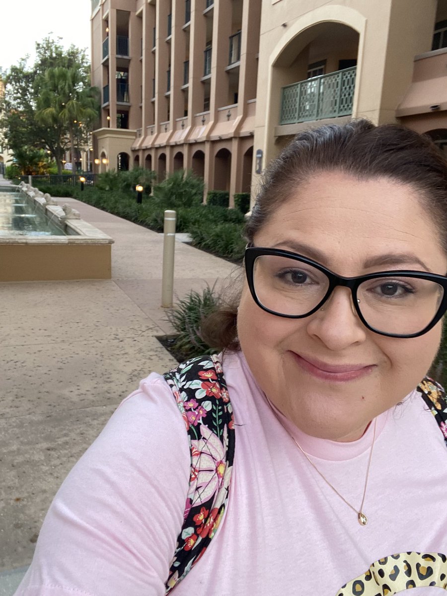 claud_flores's tweet photo. Teachers are lifelong learners! So blessed to be able to attend the Model School Conference in Orlando with these amazing educators! @MrsCJimenez @LaniDawn1015 @alvaradoprek @CFISDHolmsley #cfisd #CFISDspirit #MSC2023 https://t.co/sB6NTv3ckS