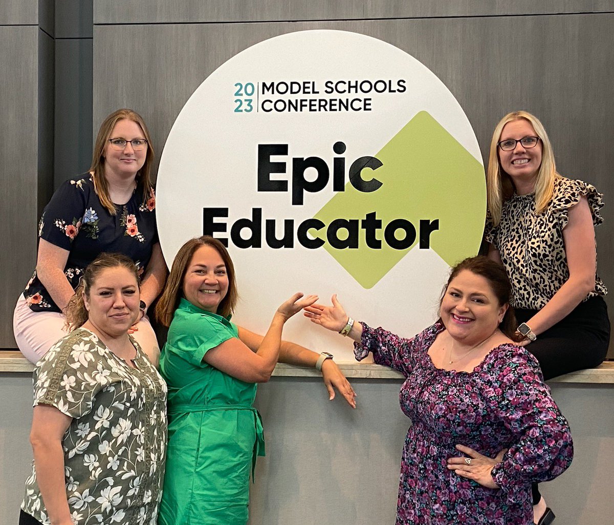 claud_flores's tweet photo. Teachers are lifelong learners! So blessed to be able to attend the Model School Conference in Orlando with these amazing educators! @MrsCJimenez @LaniDawn1015 @alvaradoprek @CFISDHolmsley #cfisd #CFISDspirit #MSC2023 https://t.co/sB6NTv3ckS