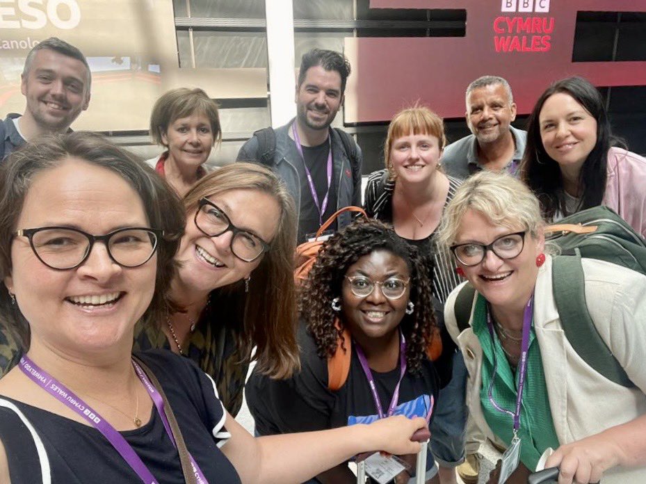 Ffion Jon (@ffionjon) on Twitter photo Thank you @tracykforsyth for today’s course 🙌<a href="/hannahcorneck/">Hannah Corneck</a> and the #factualfasttrack cohort ! Thank you @tracykforsyth for today’s course 🙌<a href="/hannahcorneck/">Hannah Corneck</a> and the #factualfasttrack cohort !