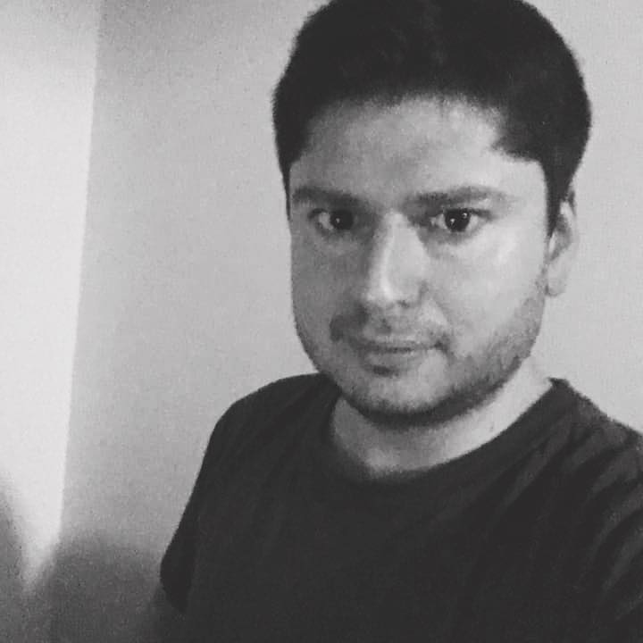 SebastianIssar1's tweet photo. Si muero en algún momento, será por la culpa de Sebastian Aeuz y Nicolas Maduro, un criminal chileno y y el tirano que tiene a Venezuela sufriendo. 

Estos son los rostros de quienes están cometiendo crímenes a la población, y a mi usando espíritus malignos. https://t.co/UOPzGIFTh2