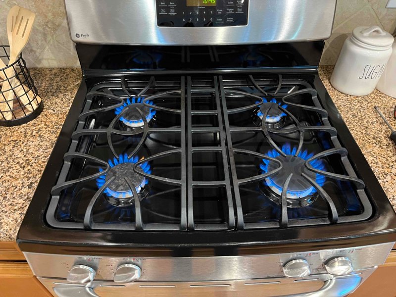 DAppliancePros's tweet photo. Properly maintained kitchen appliances not only ensure efficiency but also contribute to a safer working environment. Leave the repairs to the professionals. Call us today to schedule your appointment! https://t.co/QaPKWYldg9