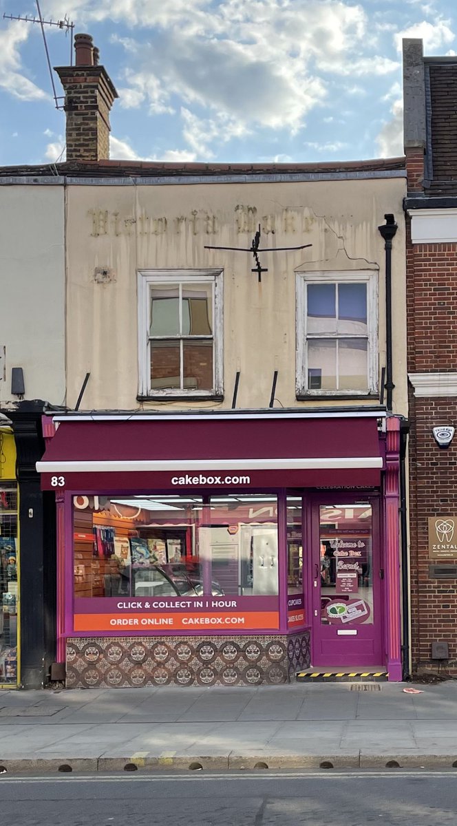 barnetsociety's tweet photo. NEW in Barnet High Street - a successor to Victoria Bakery! https://t.co/sAWOuch2rS