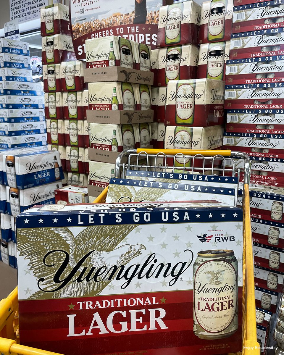 yuenglingbeer's tweet image. Lager Up, y'all! 🇺🇸🇺🇸🇺🇸 Find Yuengling near you: yuengling.com/beer-finder/