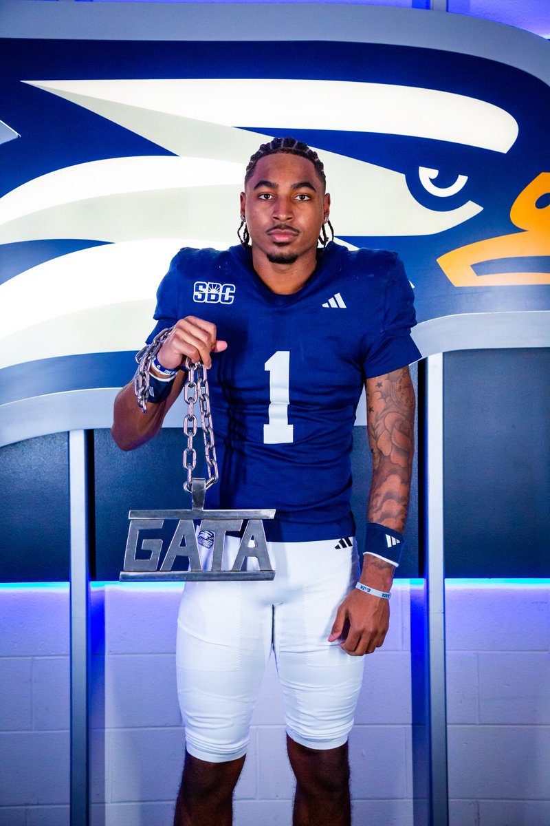 Alex Taylor ✪ tweet media