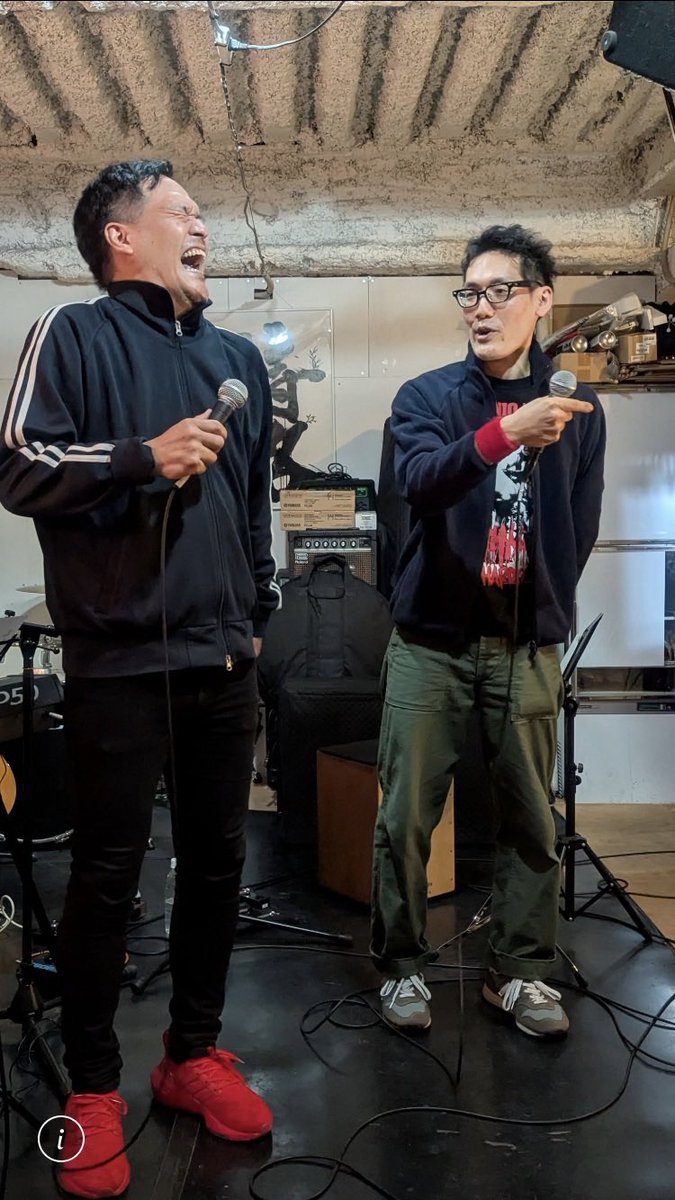 『アゴフェスvol.10』

大盛況で
めっちゃ楽しかったし
嬉しかったです！！！

河野圭佑さん、ノグチサトシさん、陣内和生さん、ダーフーさん、massugu さん、
格さん、タマキング、来てくれたお客様
本当にありがとうございました！！！

来年も皆さまに喜んでもらえる
よう、日々精進します！！！