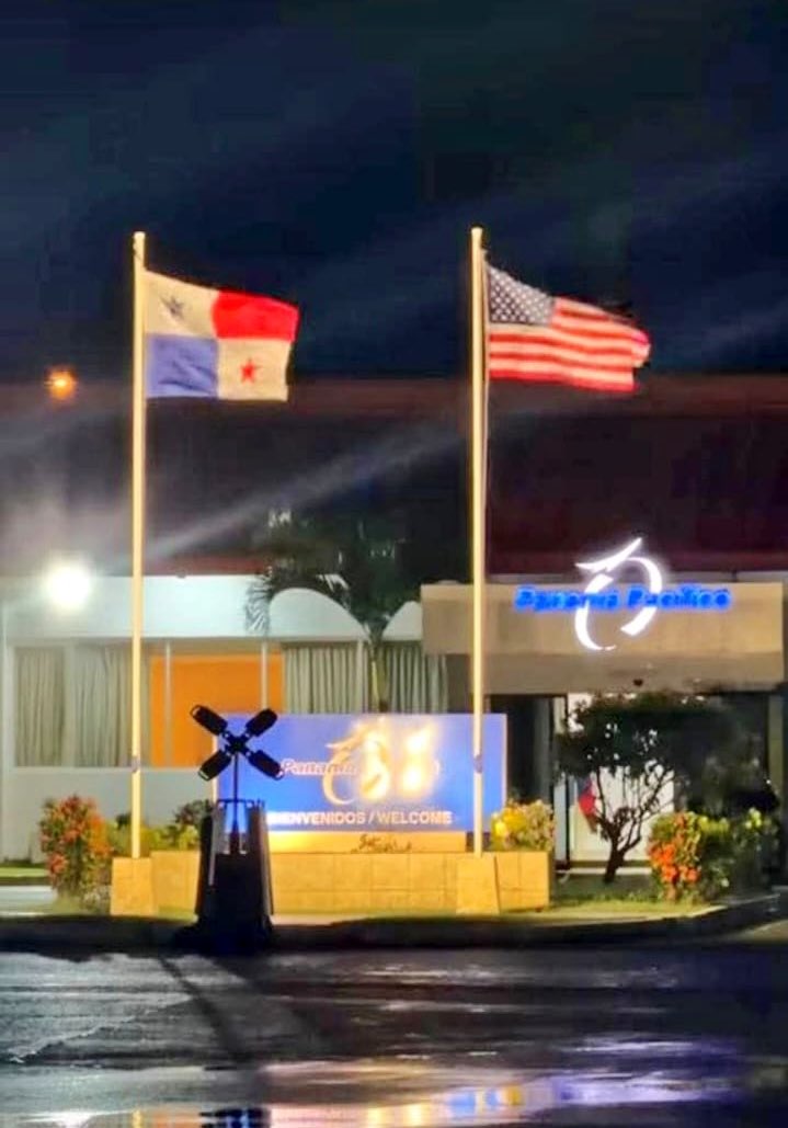 Mientras tanto el gobierno entregando la Patria !!!