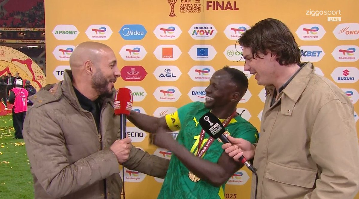 يابشر شوفوا هالصور التاريخية ماني مع مرابط 💛💛🥺