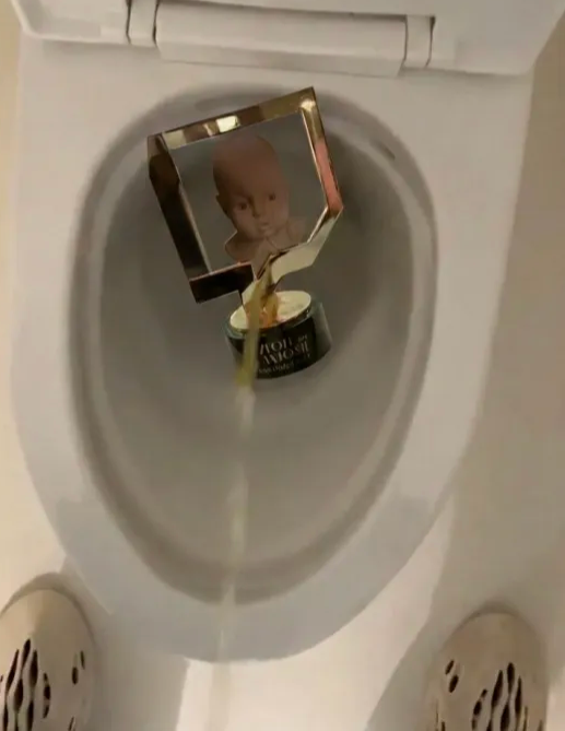 yepoland 🥷🏿 tweet media