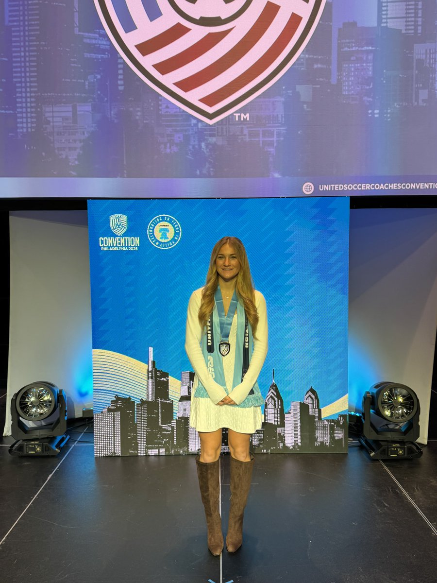 Emily McKee tweet media