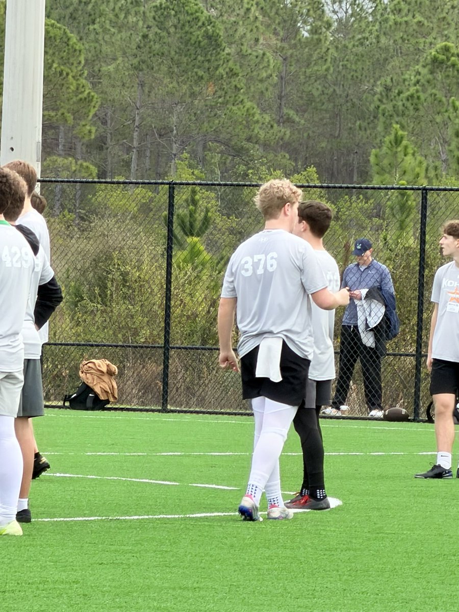 WitteGrayson's tweet image. Second day was amazing! 
Punt competition semi finalist, film breakdown, and amazing drill work. Met new coaches, and received information from the best of the best.
Lots to work on when we land back in the 📦state. 
@KohlsKicking @PwhsFootball