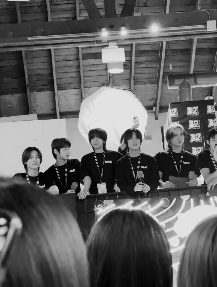 rissa0150's tweet photo. May this luck find all 82de in 2026🍀✨ 
Missing the sweetest/ best stafffff:,) <3

#윤예찬 #박석준 #김도균 #남성모 #황성빈 #조성일 #82major #82메이저 #82de #etume #etti #yoonyechan #seokjoon #dogyun #seongmo #seongbin #seongil https://t.co/UCIvgiJUx5