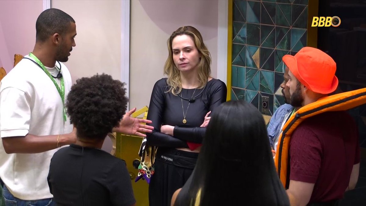 updatecharts's tweet image. Matheus: "Tenho certeza que isso vem acompanhado de um distúrbio, mas não é liberdade pra ele fazer merda."  

Ana Paula: "Muitas pessoas têm síndromes, distúrbios, que não se justificam. Ele é lúcido. Eu fui perguntar se tava bem, e ele: 'Não, porque eu fiz algo que não…