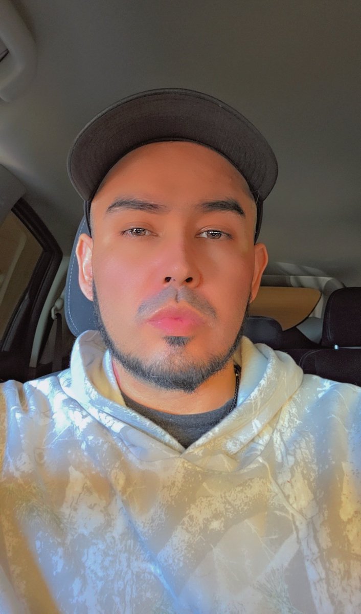 MrKing7th tweet media