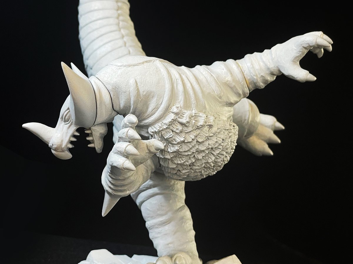 ワンダーフェスティバル   
速水仁司さん待望の新作
情報公開第２弾です！✨

ゴモラ（全高約13cm）
「1/350空想怪獣対決セット
ゴモラVSネロンガ」
セット価格 20,000円

※うらまっく原型のネロンガ
（画像は後ほど）とセット販売です

#WF2026W #ウルトラ怪獣WF