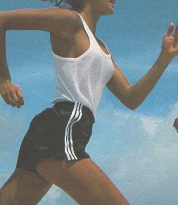 poisebrunette's tweet image. TREND FORECAST: vintage athleisure

sportswear that feels lived in, authentic and emotionally familiar &amp;gt;&amp;gt;