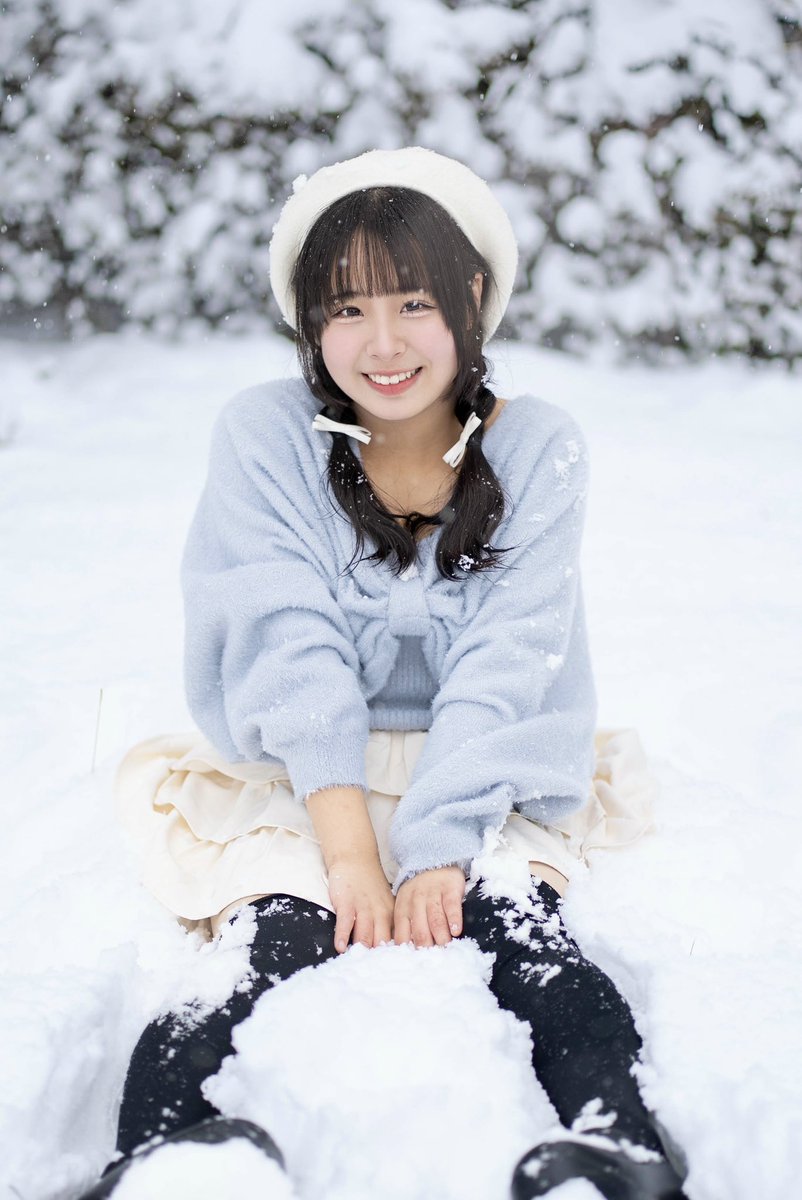 picooo's tweet image. みひろちゃんおはよー(≧︎∇︎≦︎)ﾉ

また寒くなると思うとこの日のみひろちゃんを思い出す、みひろちゃんにかかったら雪なんて羽毛と一緒！！(≧︎∇︎≦︎)ﾉ

#Mihiro