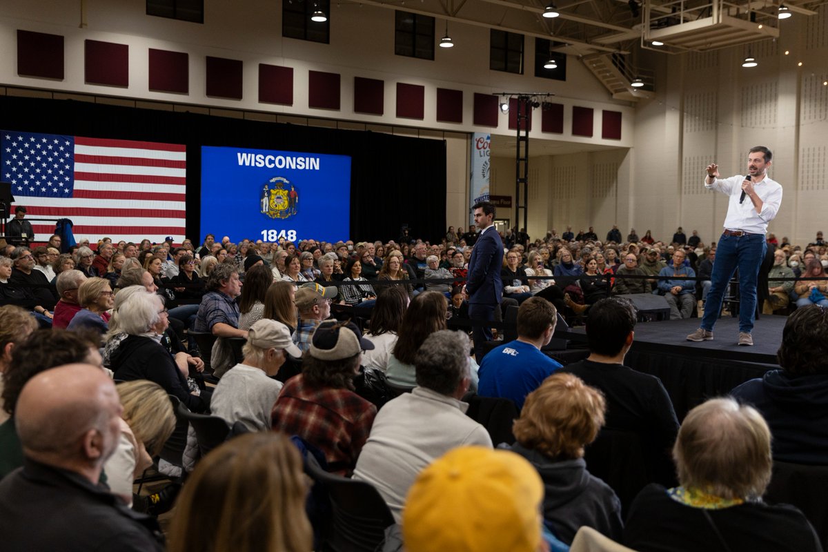 Pete Buttigieg tweet media