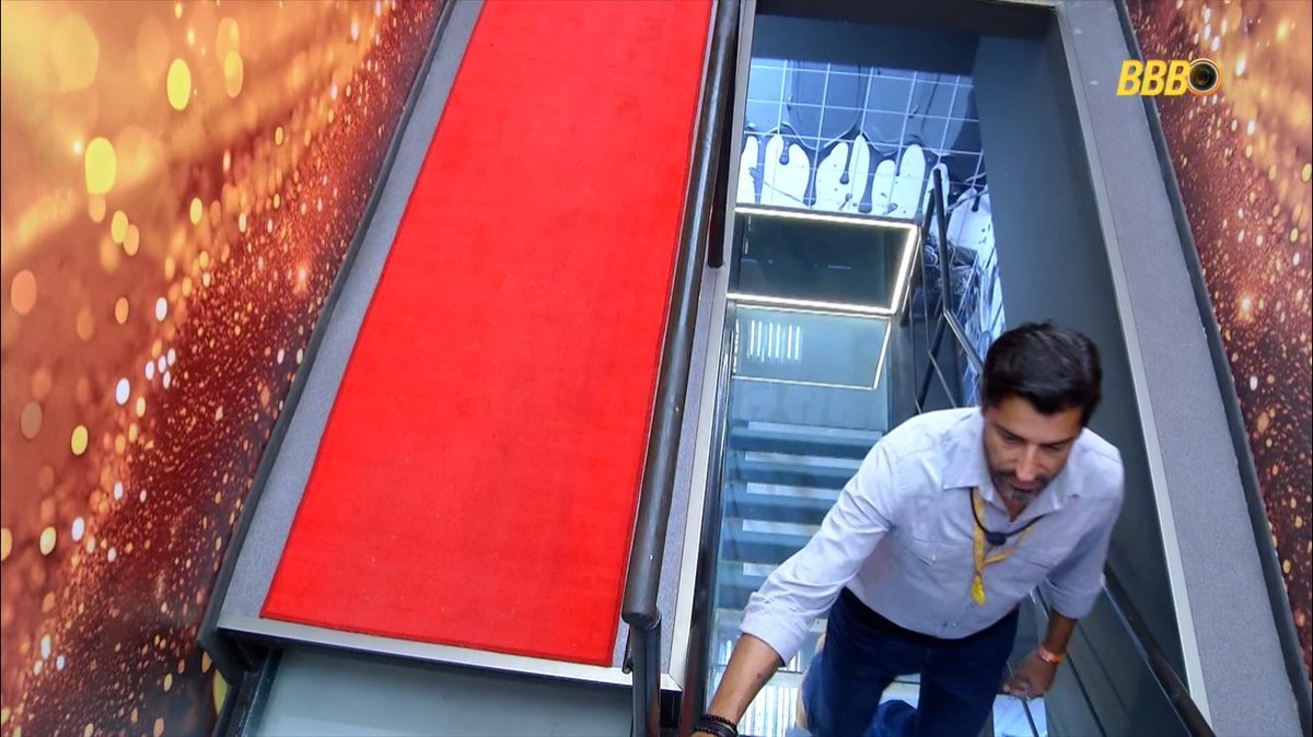 updatecharts's tweet image. Cowboy sobre Pedro: 

"Ai, Pedrão, uma pena. Puts!" #BBB26