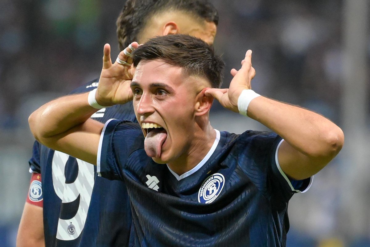 Copa_Argentina's tweet image. CHAPA DE CAMPEÓN 🤩