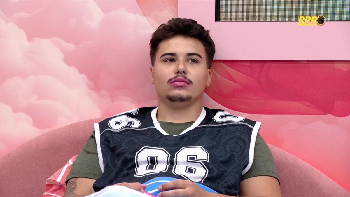 thiiagozero's tweet image. Esse Pedro é nojento e covarde, ele já sabia que iria ser expulso, mas msm assim ele preferiu desistir #BBB26
