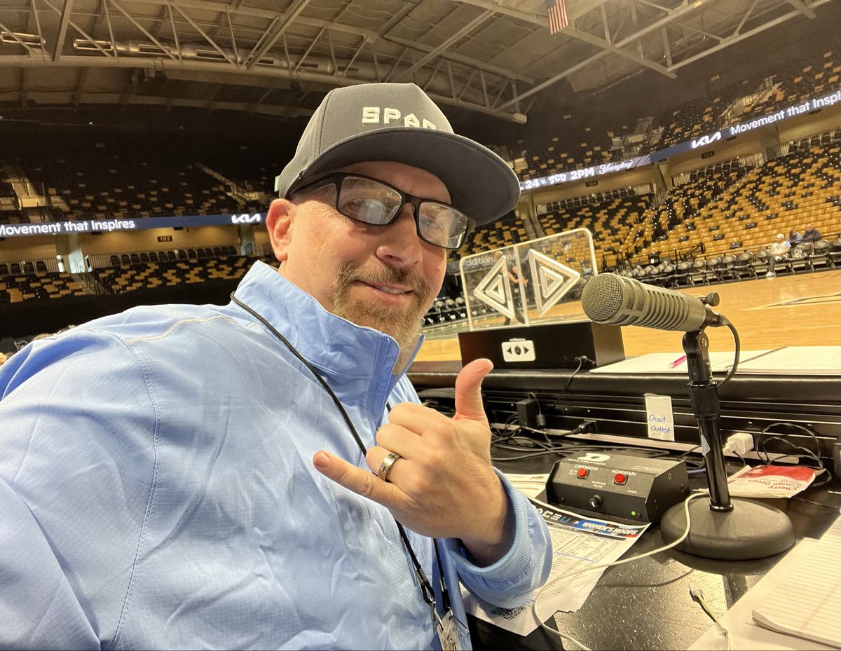 john r evans tweet media